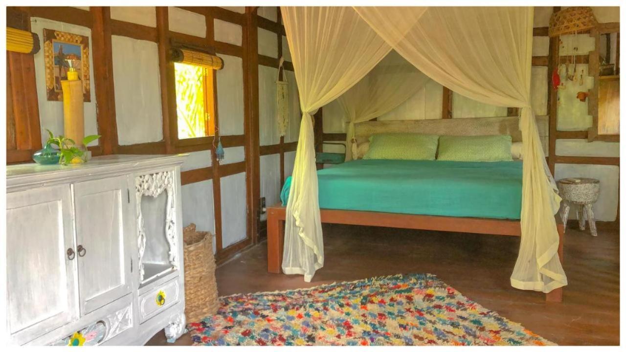 Apartament Surf Joglo Uluwatu Zewnętrze zdjęcie